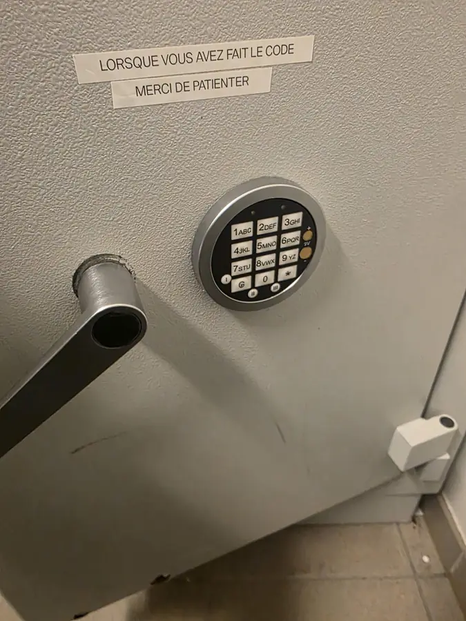 Serrure à code électronique de coffre-fort